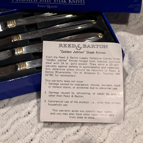 New Reed & Barton 4 pc Steak Knife Set in Box - Picture 2 of 6